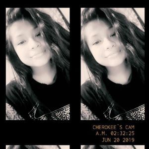 Meet your Posher, Hendricks